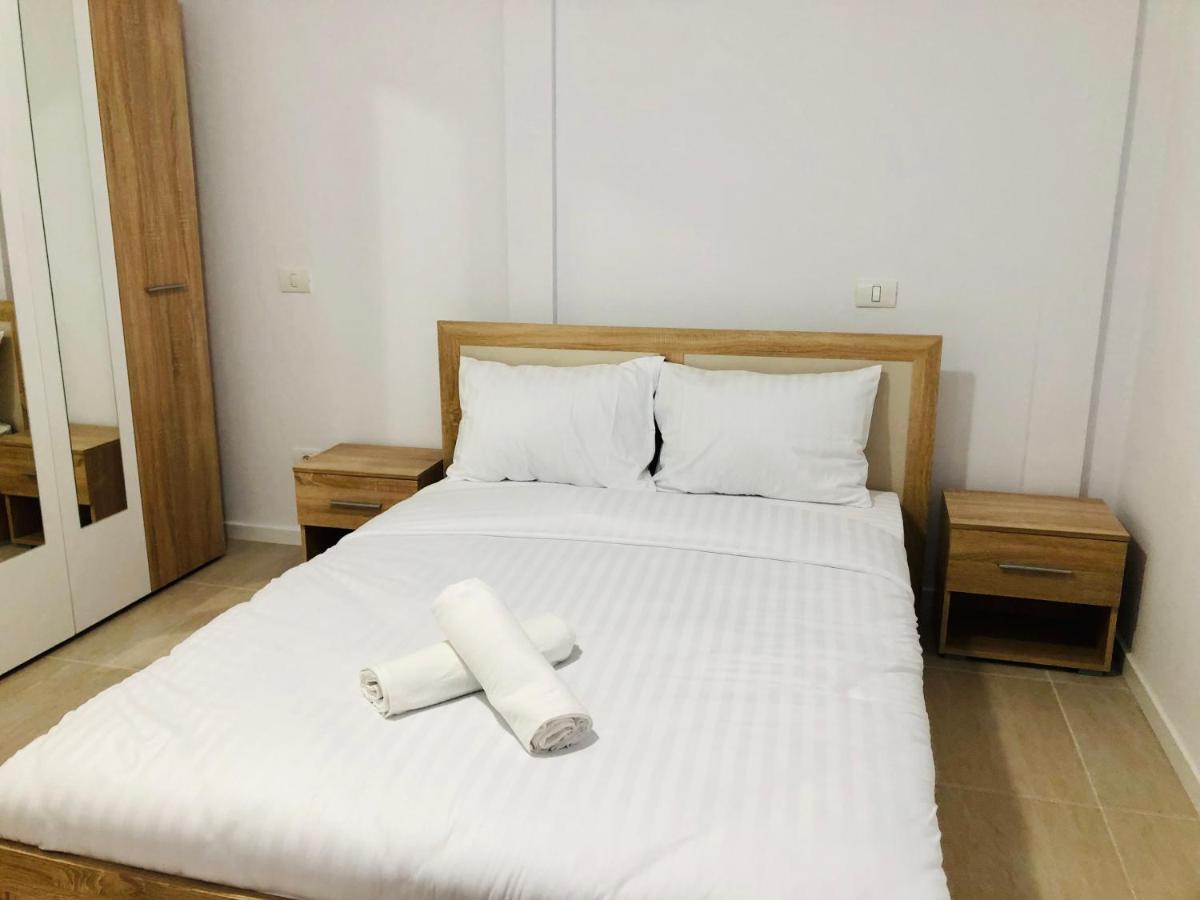 New And Modern Apartments In Villa, Near City Center M36 ティミショアラ エクステリア 写真